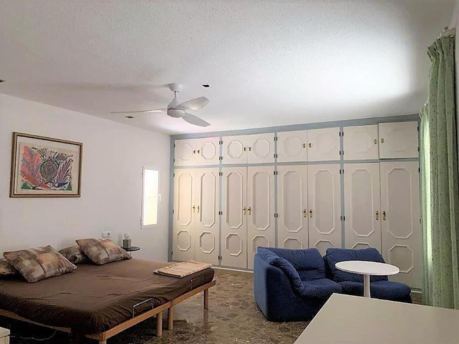 Luxury 20mts Far From The Sea Villa Oriola (Orihuela)