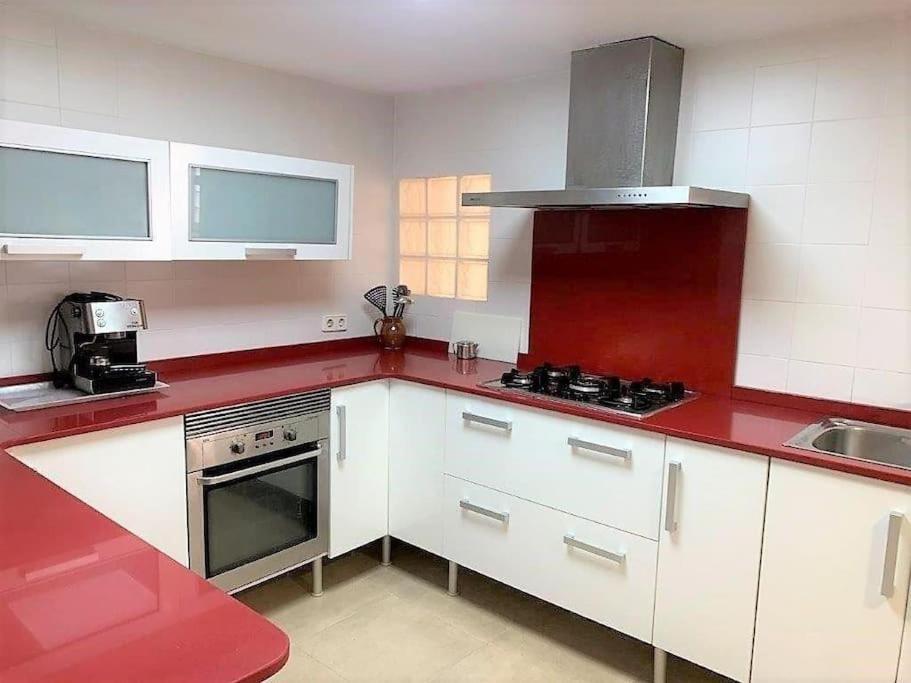 Luxury 20mts Far From The Sea * Orihuela